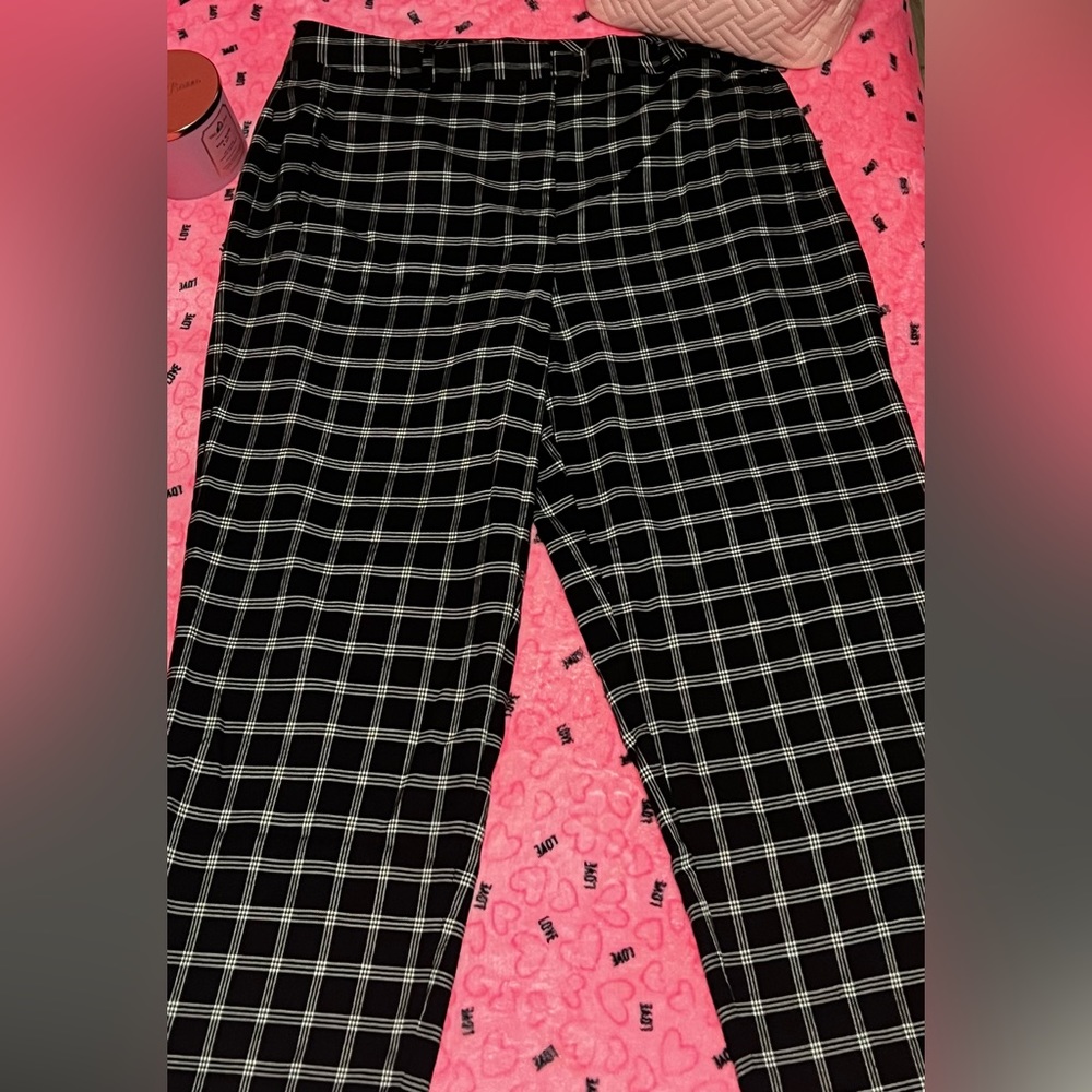 Versatile Banana Republic Pants (Negotiable Prices & More Pictures Available💘)